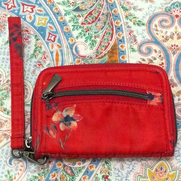 Lug Rodeo RFID Wallet - Picture 2 of 3